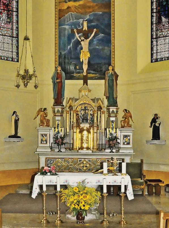 glavni oltar Boštanj